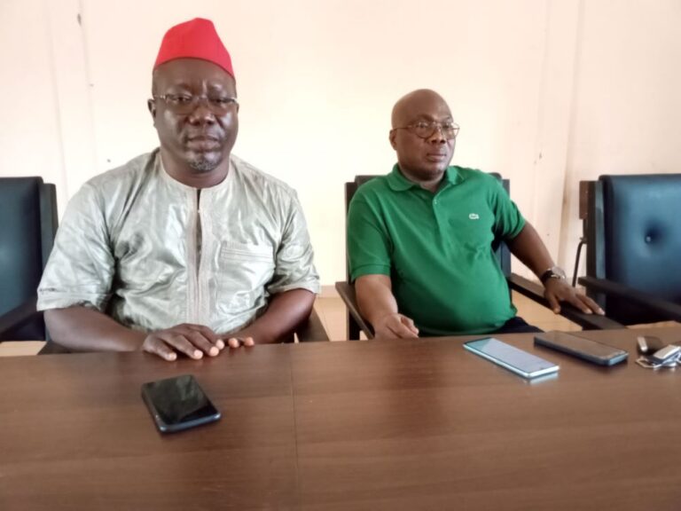 Championnat national D3/ Olympique FC de Vo : Mobilisation pour la montée en D2 Ted KALIPE, 1er Vice-Président et Eric ATOU, Président d'Olympique FC de Vo