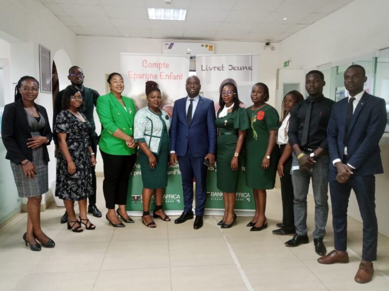 BOA-Togo en fête : Noce d’Etain célébrée à l’Agence Fréau Jardin