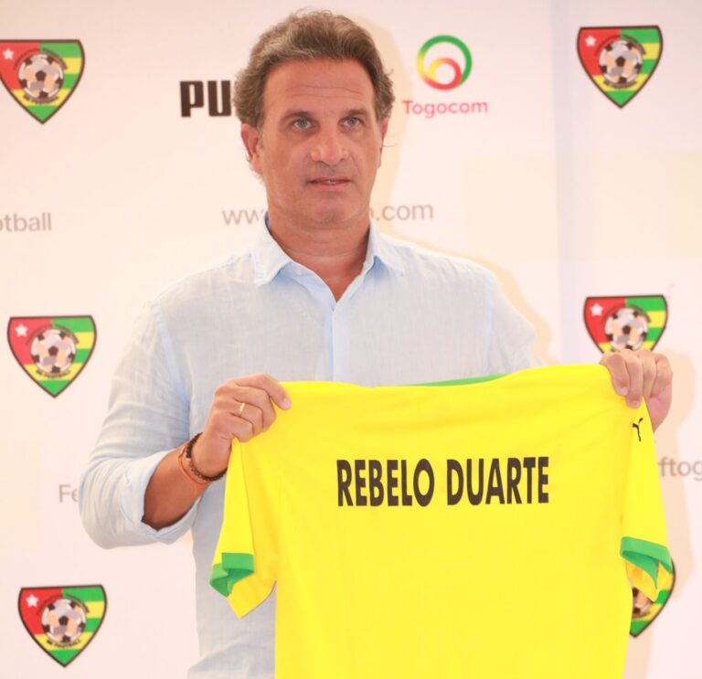 Officiel : la FTF annonce le prolongement du contrat de Paulo Duarte