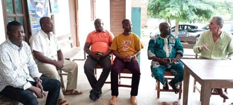 Togo/ Volleyball : La FTVB et l’Association Sportive du Lycée Français de Lomé, en tournée