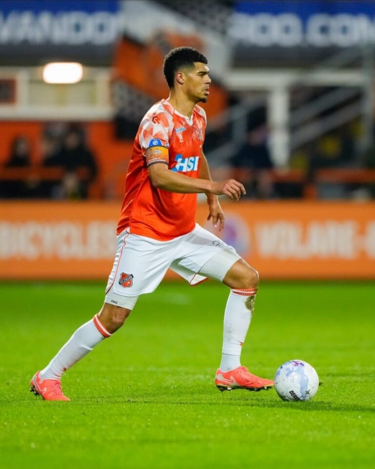 Pays-Bas – Eredivisie J23 : Sensation ! Amevor Mawouna et le FC Volendam font chuter le leader