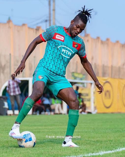 Cameroun/ Canon de Yaoundé : la FIFA sévit pour une dette envers Cofie Madje Koudeka